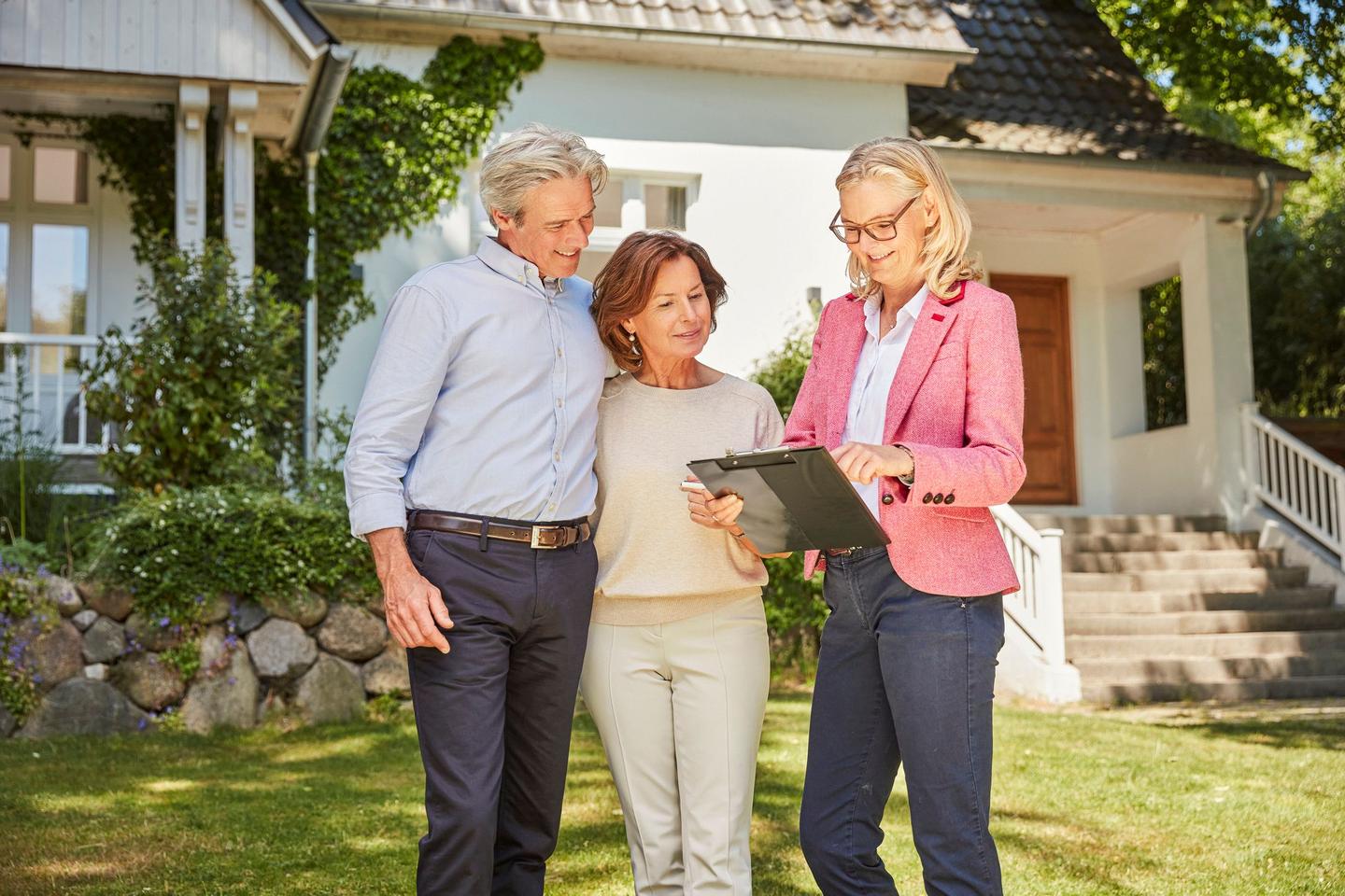 Motiv_01_Haus_Vorderseite_392 (5) (1).jpg